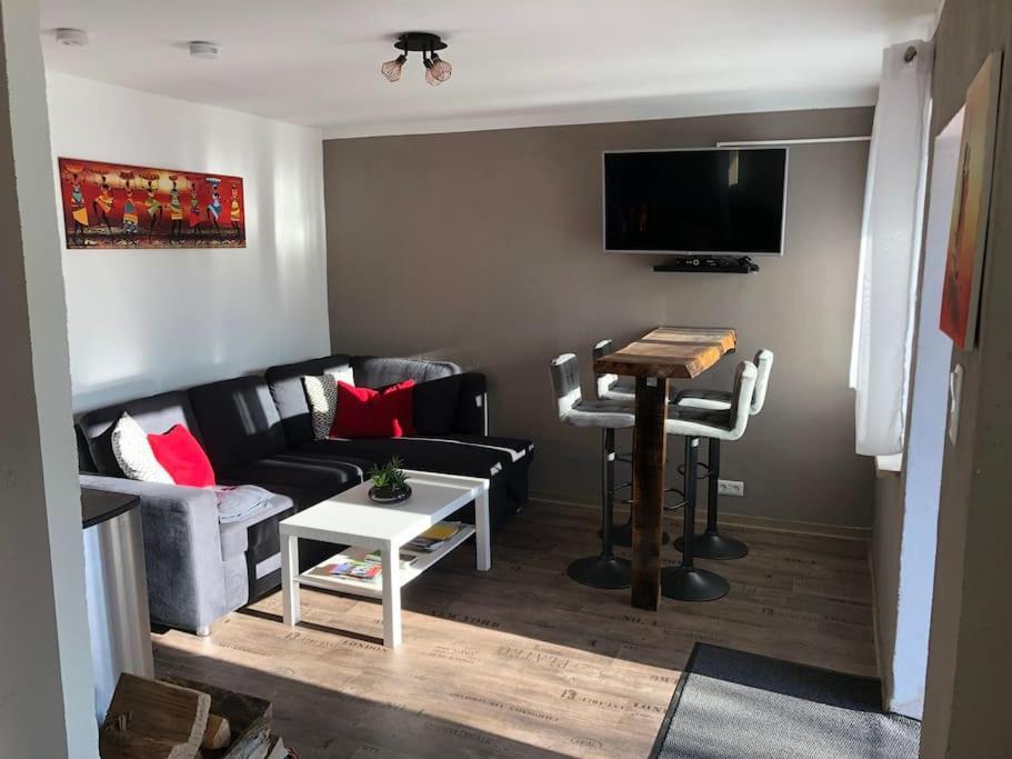 Gemuetlicher Bungalow In Cottbus - Sielow Bagian luar foto